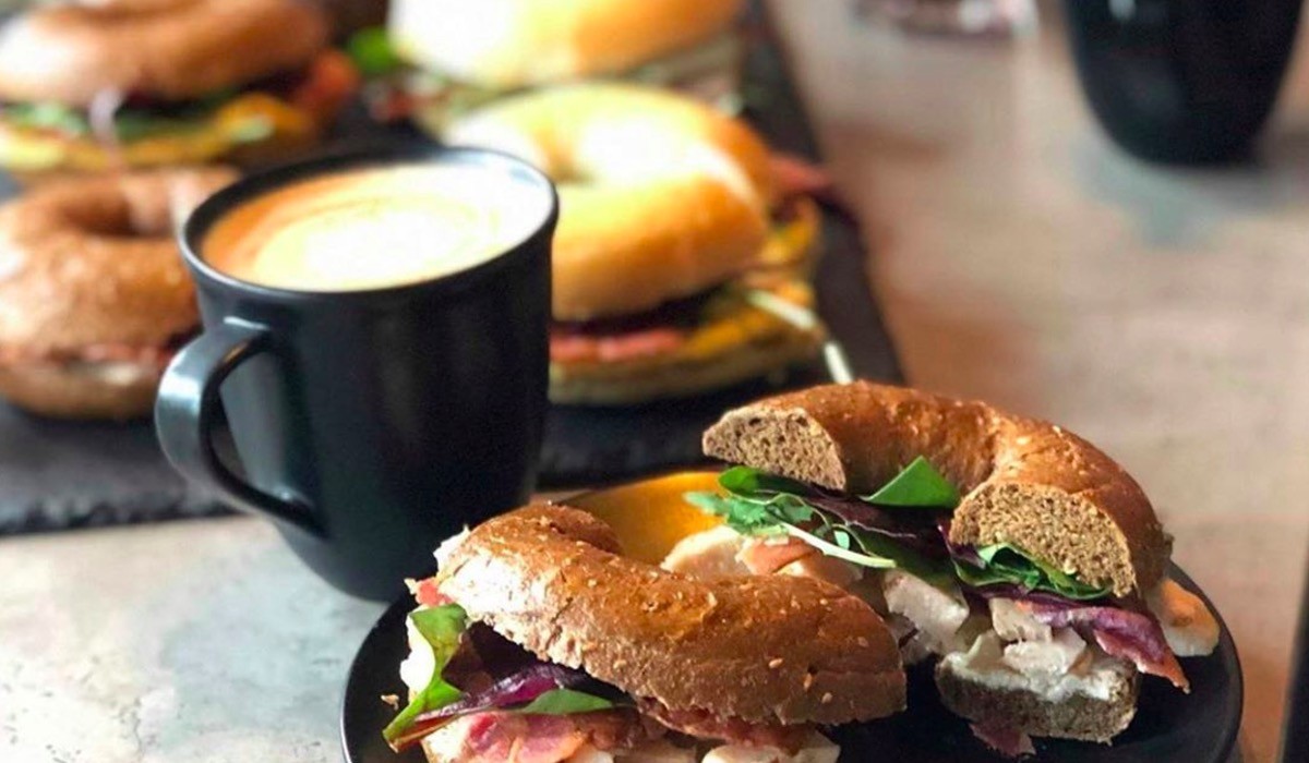 BACO nørregade aalborg bagels kaffe coffee the kakao café kaffebar restaurant billig kaffe dinnerlust dinnerclub tilbud spar penge